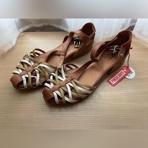 Pikolinos Talavera Sandals